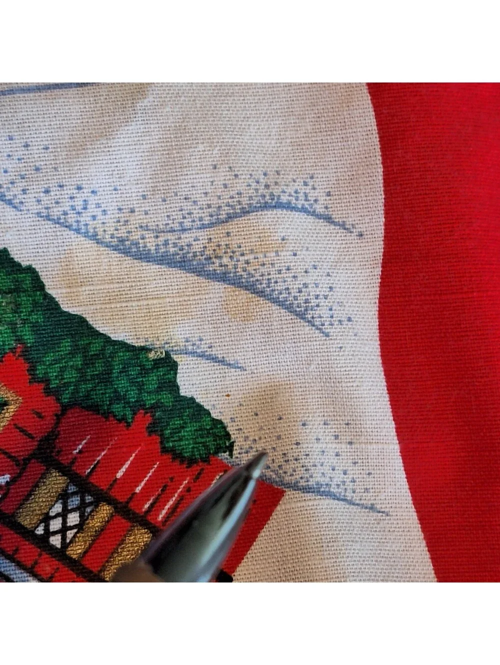 VTG Christmas Hometown Tablecloth Sunweave Linen 62